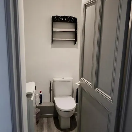 Apartman Spacieux Independant Dans Maison *